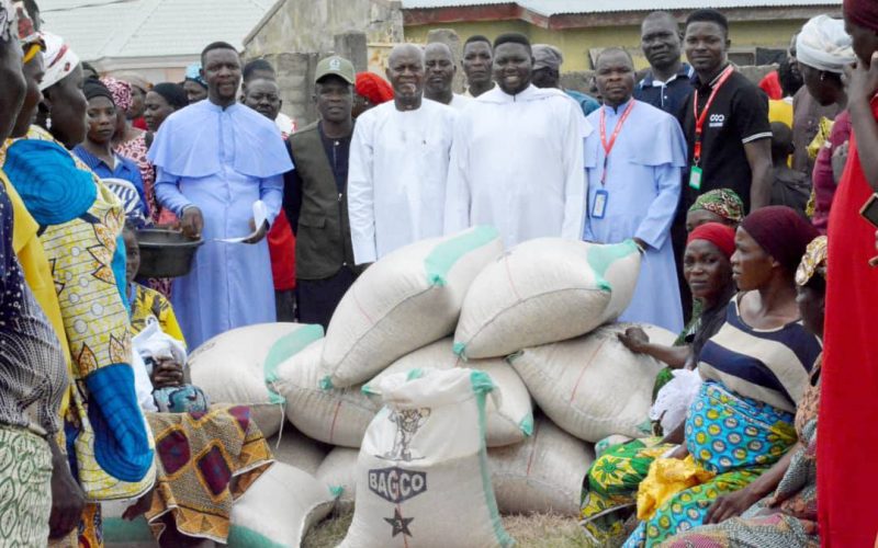 JDPC VISITS LAU/KARIM LAMIDO COMMUNITIES, DISTRIBUTES RELIEF MATERIALS